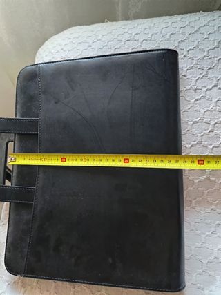 Portadocumentos ejecutivo negro-rojo