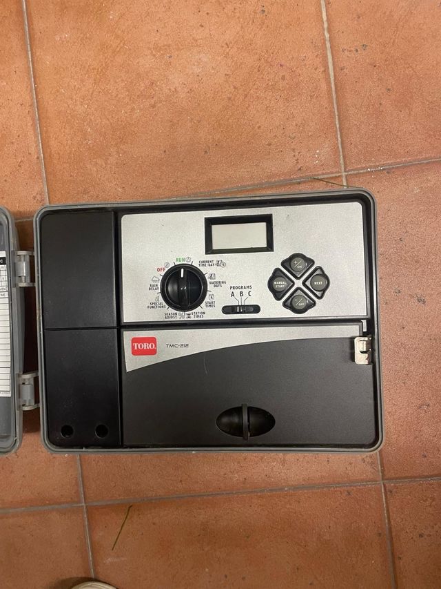 Programador riego Toro TMC-212 d