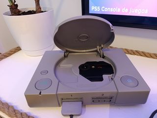 PlayStation 1 (PS1) Gris