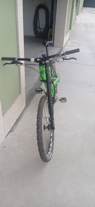 Bicicleta Cannondale Verde