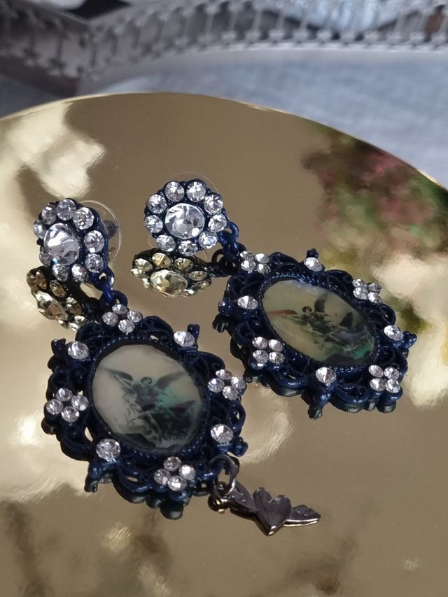 Orecchini vintage angelo blu