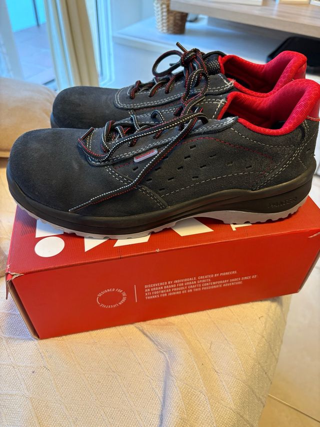 Zapatos seguridad nº41-42