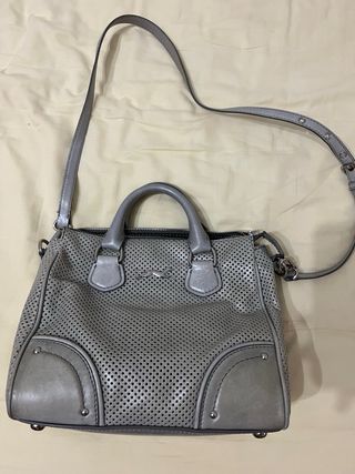 Bolso Bimba y Lola Gris Perforado

**solo envío**