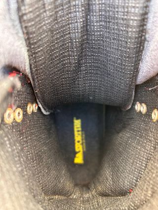 Botas La Sportiva rojas, talla 40