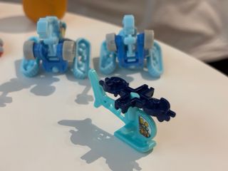 HUEVOS KINDER SORPRESA - SET x 19 PZAS -TRANSPORTE