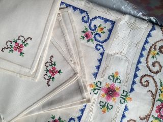 Tovaglia ricamata vintage