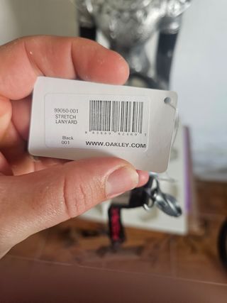 Stretch Lanyard Oakley Black/Red Original.