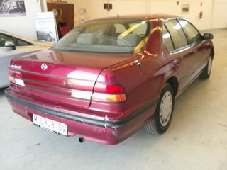 Nissan Maxima 1995