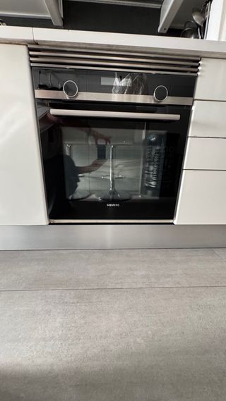 Placa inducción Bosch + Horno Siemens