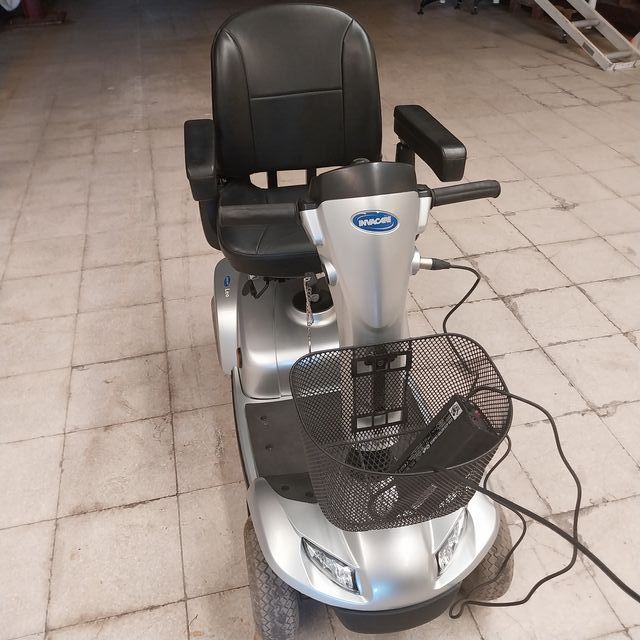 Scooter eléctrico Invacare Leo