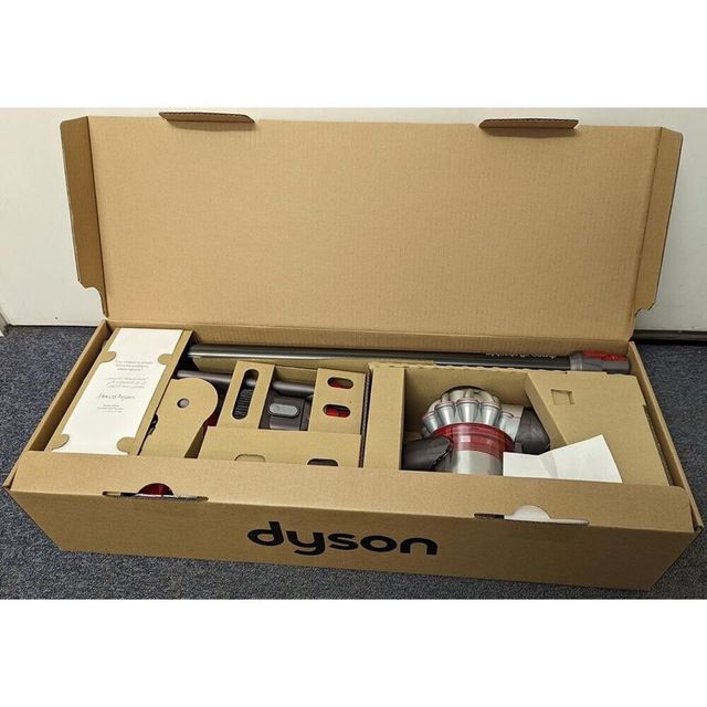 Aspiradora Dyson V8 Advanced (Plata/Níquel)