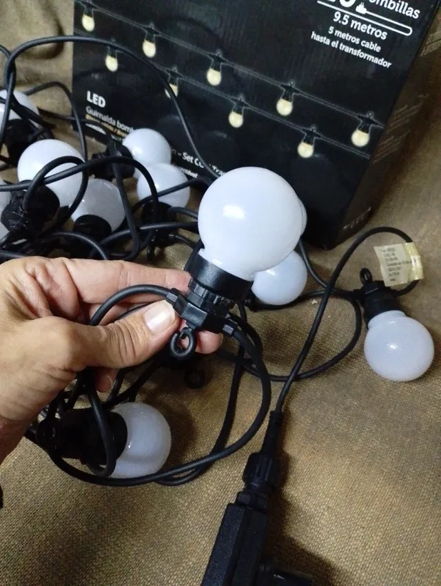 Cadena luces LED LUMINEO - 20 bombillas