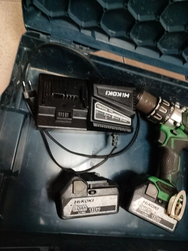 CONJUNTO HITACHITaladro percutor Hikoki 18V Y RADI
