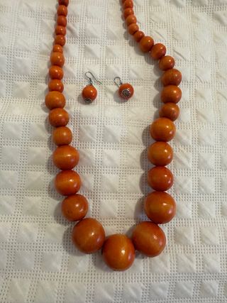 Collar y pendientes naranja