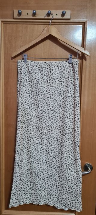 Falda midi floral marrón-beige