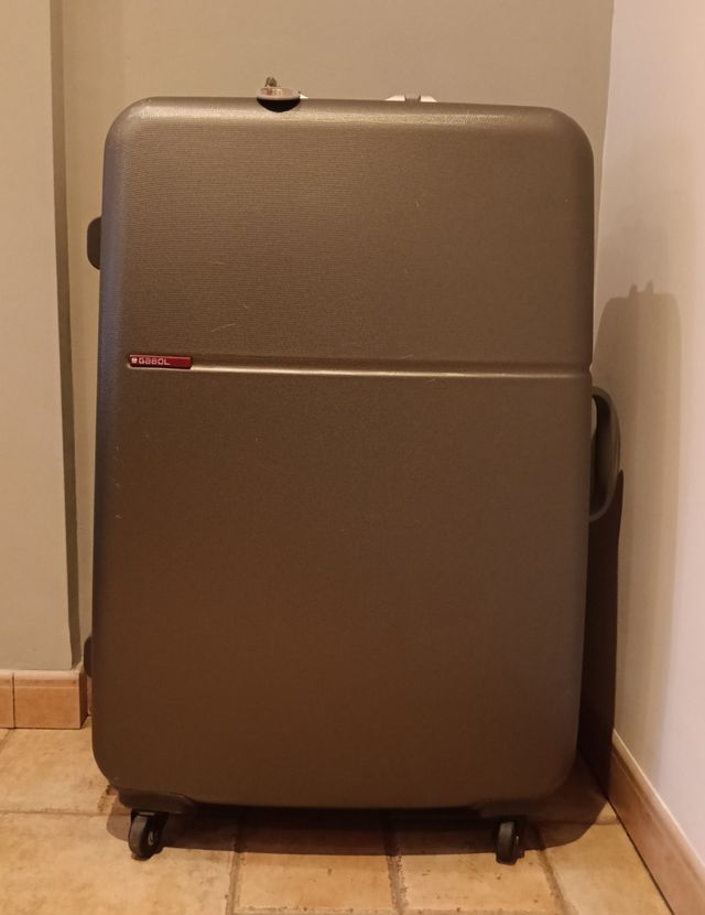 Maleta grande 4 ruedas Gabol