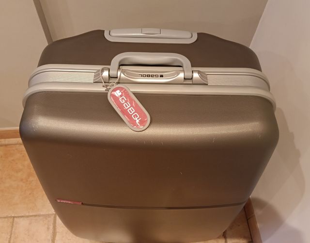 Maleta grande 4 ruedas Gabol