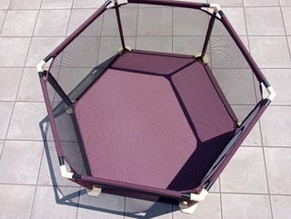 Parque infantil de viaje hexagonal