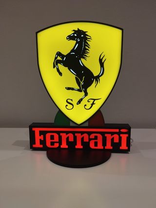Lampada Ferrari - Luminaria Cavallino Rampante.