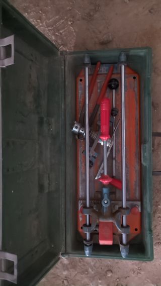 Herramientas albañilería.
