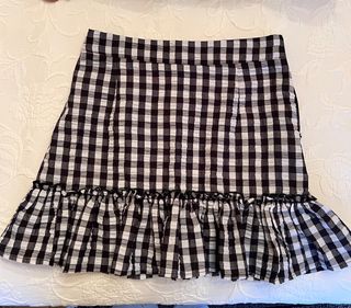 Falda vichy blanca y negra