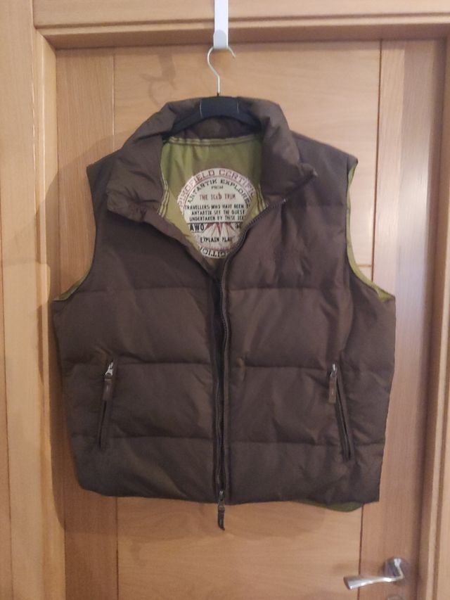 Chaleco plumas marrón-verde