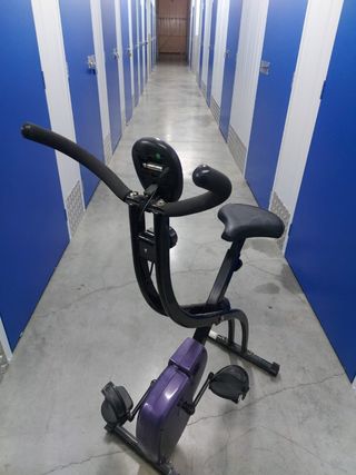 Bicicleta estática plegable