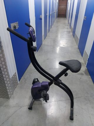Bicicleta estática plegable