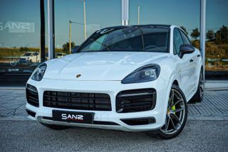 Porsche Cayenne 2021