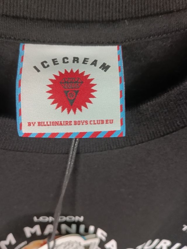 Camiseta ICECREAM negra