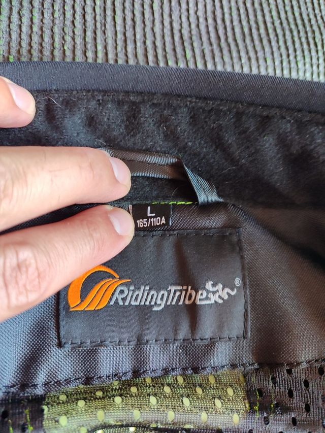 Chaqueta moto con protección talla L unisex