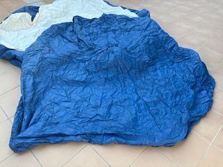 Piscina hinchable infantil azul y blanca