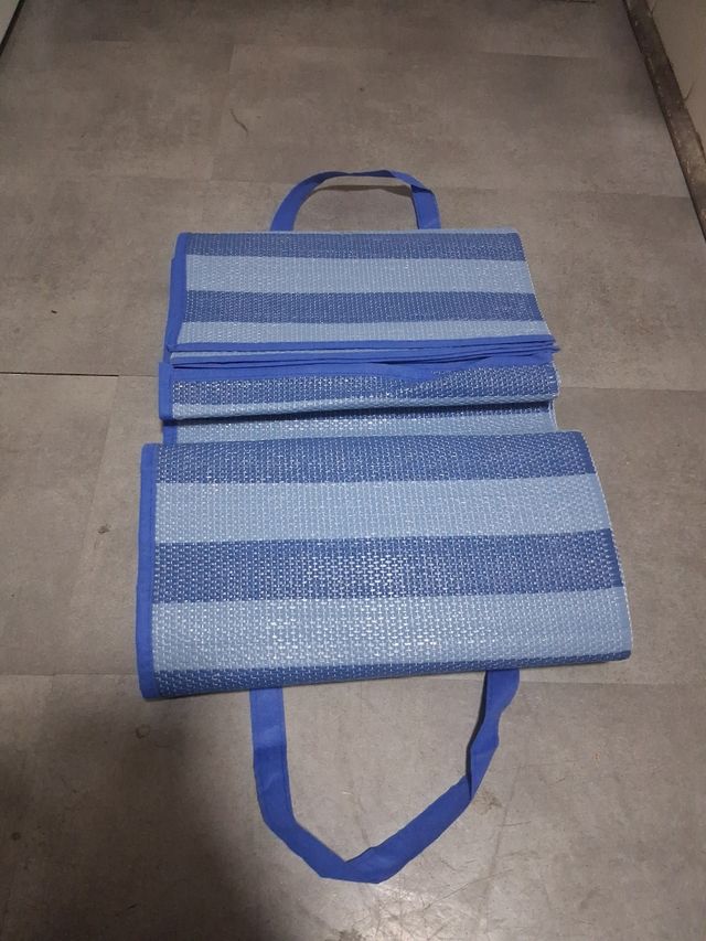 Esterilla playa azul ,3/4 personas