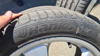 Neumáticos 255/40ZR17