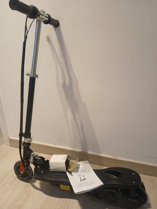 Patinete eléctrico niño (6+)