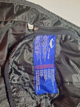 Chaqueta moto 
FORRO DESMONTABLE 