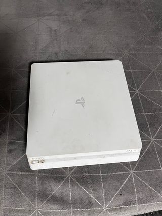 PS4 Blanca