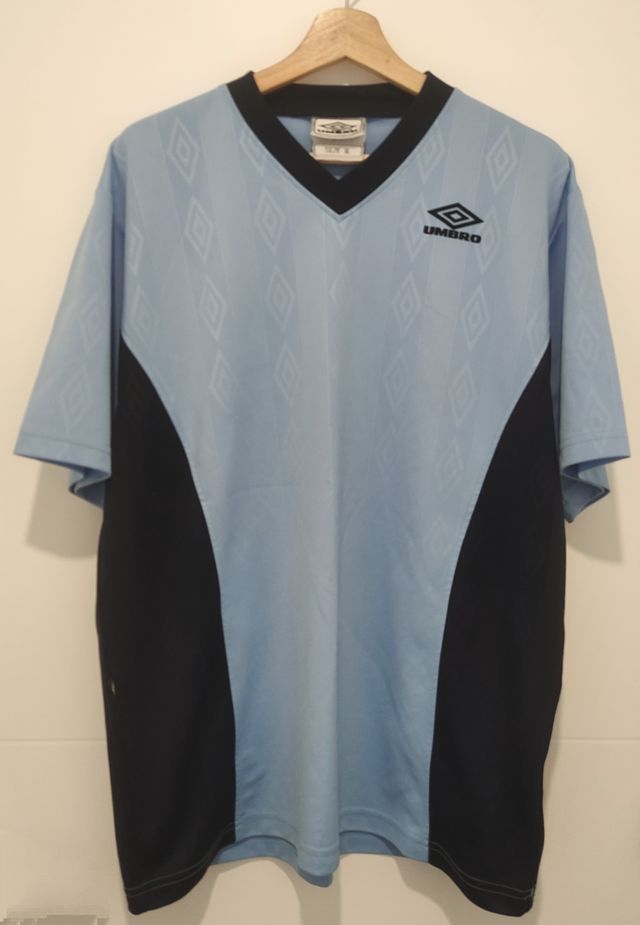 Camiseta futbol Umbro