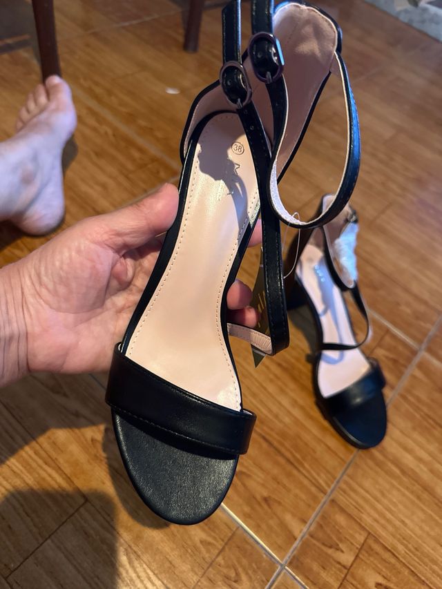 Sandalias tacón negras Mia 38