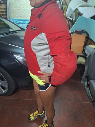 Chaqueta moto Levior rojo-gris, forro desmontable,