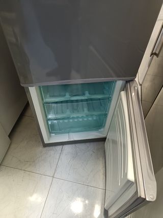 Nevera Aspes 2 Puertas Gris
