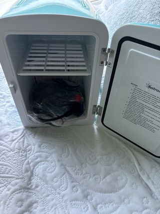 Mini nevera AstroAI portátil