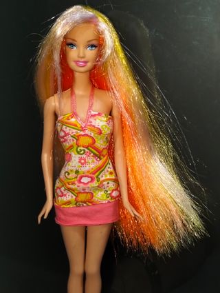 Barbie capelli arcobaleno