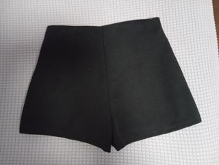 Falda pantalón negra