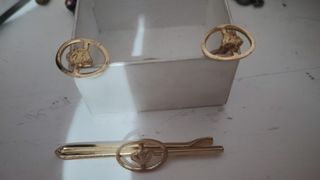 Reloj Pino dorado y plateado