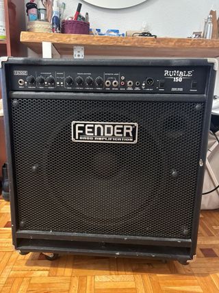 Fender Rumble 150: Amplificador bajo