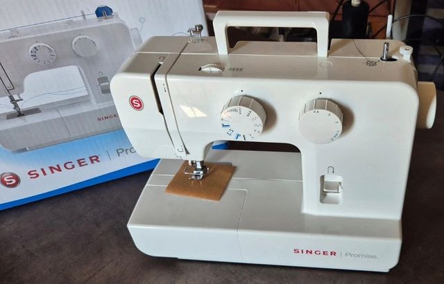 Macchina da cucire Singer Promise 1409