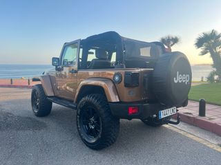 Jeep Wrangler 70 aniversario