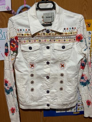Chaqueta vaquera Desigual blanca - Talla XS