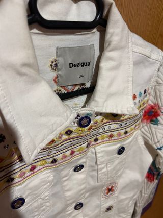 Chaqueta vaquera Desigual blanca - Talla XS